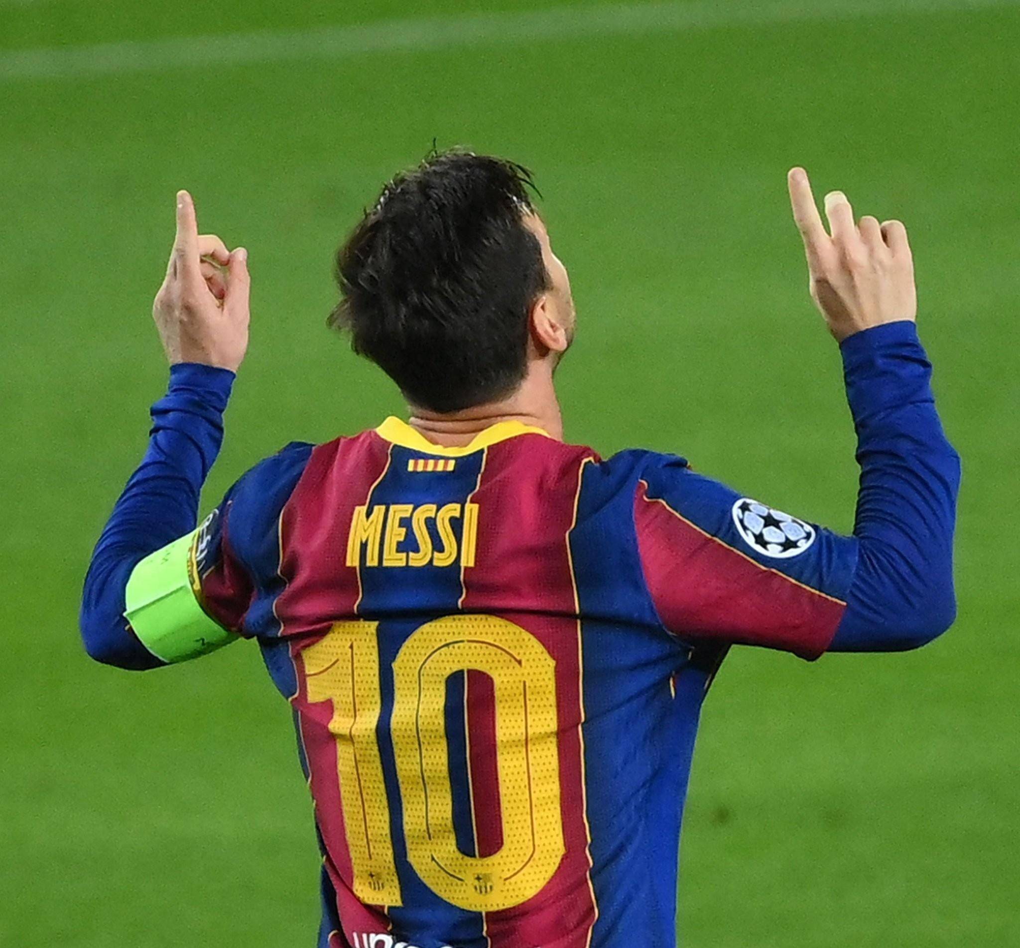 拉塞尔发ins祝贺诺里斯F1阿布扎比站夺冠（拉塞尔在Ins发文恭贺诺里斯夺得F1阿布扎比站冠军）