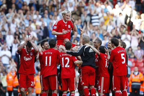 含泪赴欧！樊振东自曝逃离真相，3座大山逼走国乒一哥？（远赴欧洲背后：樊振东自述离开缘由，三重压力逼走国乒一哥？）