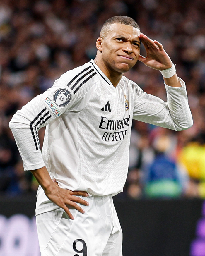 两将回应保罗事件：训练馆没他安静不少 他对自己和队友要求极高（两将谈及保罗风波：他不在训练馆更清静 对自我与队友标准极高）