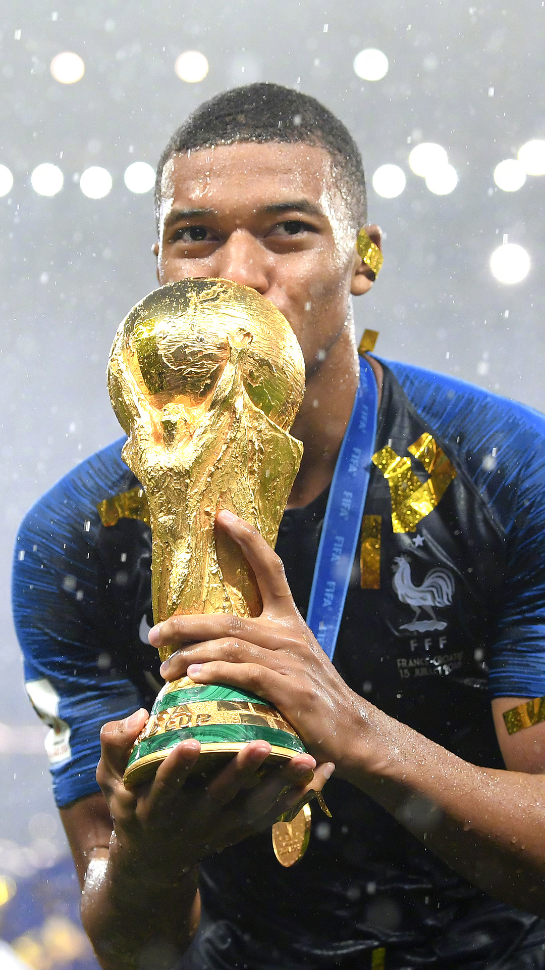 皇家马德里防守危机：对阵阿拉维斯的挑战（皇马防线告急：阿拉维斯之战面临严峻考验）